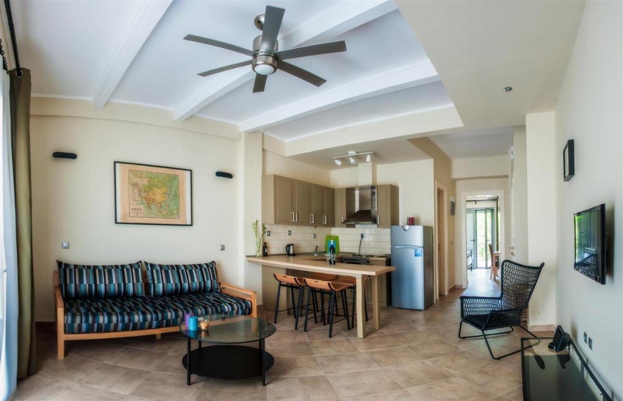 פוליכרונו Villa Despina Green Suites מראה חיצוני תמונה